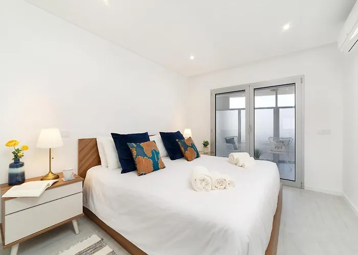 Apartamento Views X - Com Terraço E Vista Mar By Sch Nazaré