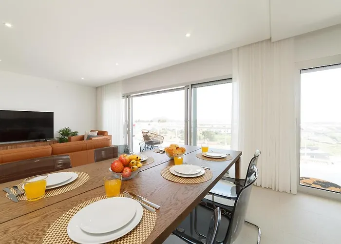 Apartamento Views X - Com Terraço E Vista Mar By Sch Nazaré