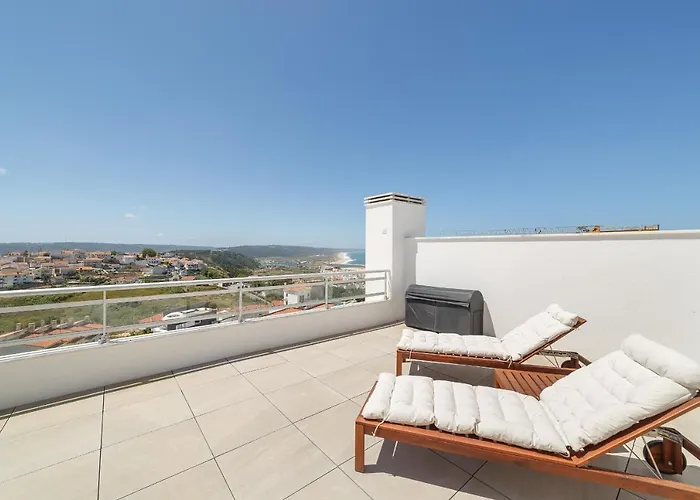 Apartamento Views X - Com Terraço E Vista Mar By Sch Nazaré