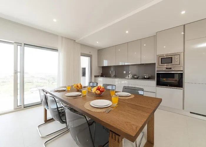 Apartamento Views X - Com Terraço E Vista Mar By Sch Nazaré