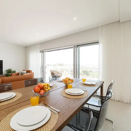 Apartman Views X - By Sch Nazaré